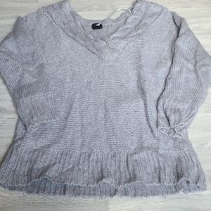 H and m Grey knit shirt